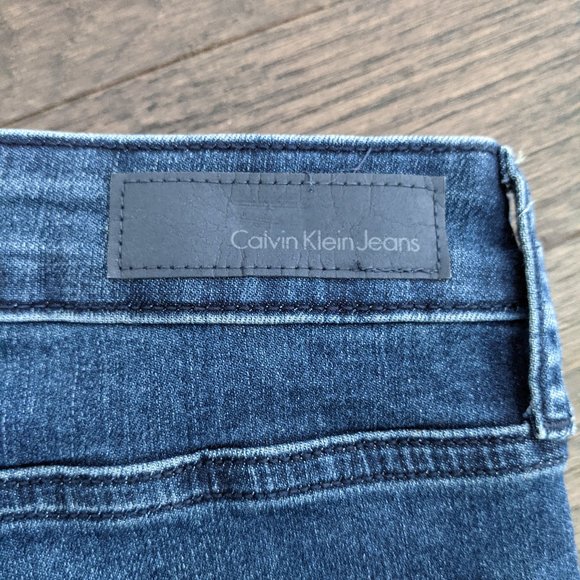 Calvin Klein Slim Boyfriend Jeans - Picture 5 of 6
